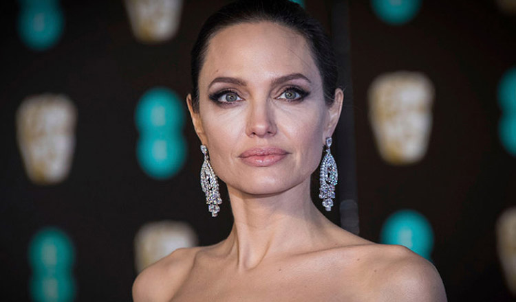 Lecții de viață de la Angelina Jolie, femeia care a ales întotdeauna fericirea