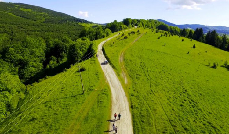 Apare un nou drum splendid în România: Pe unde trece ”Transalpina din Apuseni”
